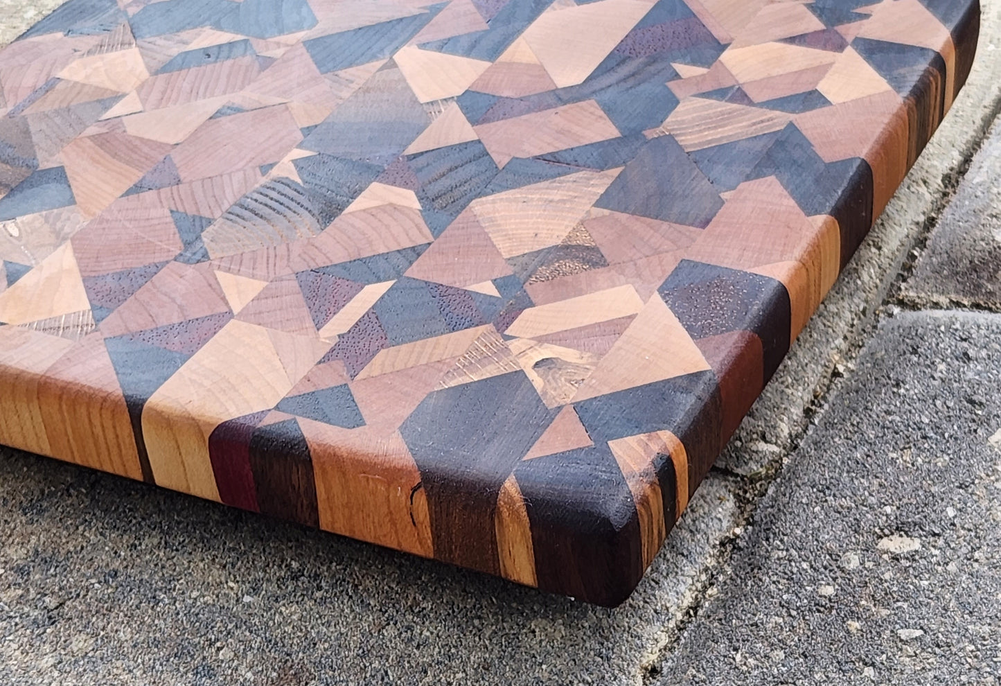 Chaotic Pattern Cutting Board - Small/Thin