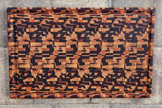 Chaotic Pattern Cutting Board - Large w/Juice Groove